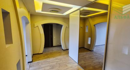 Купить квартиру 3-х комнатную, 91 кв. м., Россия, г. Липецк. Фотография №10