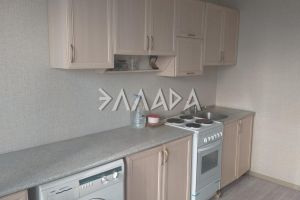 Сдам квартиру 1 комнатную с общей площадью 40м2, 6/16 эт., на улице Амет хана султана, Октябрьский район, г. Ростов-на-Дону, Ростовская обл., Россия, агентство Риэлторская компания "Эллада"