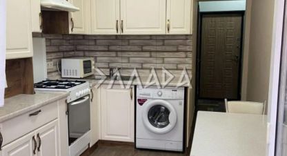 Продам квартиру 1 комнатную с общей площадью 36м2, 4/9 эт., на улице Суворова, г. Аксай, Ростовская обл., Россия, агентство Риэлторская компания Эллада. Фотография №1