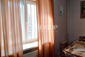 Продам квартиру 3-х комнатную с общей площадью 51.5м2, 2/5 эт., на улице Чкалова, Ленинский район, г. Ярославль, Ярославская обл., Россия, агентство Вектор