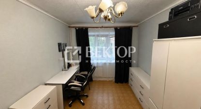 Продам квартиру 1 комнатную с общей площадью 25.5м2, 1/5 эт., на улице Смирнова, Ленинский район, г. Иваново, Ивановская обл., Россия, агентство Вектор. Фотография №1
