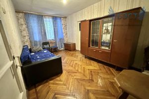 Продам квартиру 2-х комнатную с общей площадью 43м2, 1/5 эт., на улице Советской армии, г. Армавир, Краснодарский край, Россия, агентство Бэст Продам квартиру 2-х комнатную с общей площадью 43м2, 1/5 эт., на улице Советской армии, г. Армавир, Краснодарский край, Россия, агентство Бэст