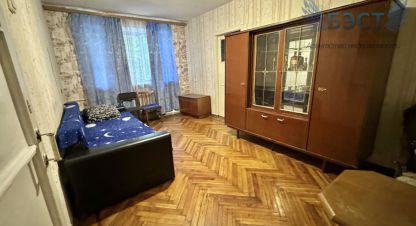 Продам квартиру 2-х комнатную с общей площадью 43м2, 1/5 эт., на улице Советской армии, г. Армавир, Краснодарский край, Россия, агентство Бэст. Фотография №1