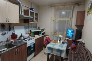Продам квартиру 3-х комнатную с общей площадью 60.4м2, 2/5 эт., на улице Солнечный мкр, г. Углич, Ярославская обл., Россия, агентство ИП Фёдорова Продам квартиру 3-х комнатную с общей площадью 60.4м2, 2/5 эт., на улице Солнечный мкр, г. Углич, Ярославская обл., Россия, агентство ИП Фёдорова