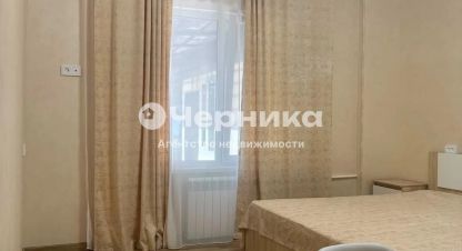 Купить квартиру 2-х комнатную, 31 кв. м. Фотография №1 Продам квартиру 2-х комнатную с общей площадью 31м2, 1/1 эт., на улице Тюленева, г. Кисловодск, Ставропольский край, Россия, агентство АН Черника. Фотография №1