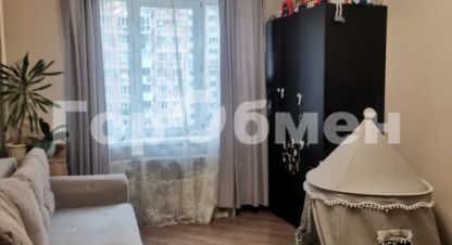 Продам квартиру 1 комнатную с общей площадью 34м2, 7/17 эт., на улице Вертолетная, г. Люберцы, Московская обл., Россия, агентство ГорОбмен. Фотография №1