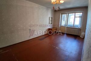 Продам квартиру 1 комнатную с общей площадью 32м2, 5/9 эт., на улице Содружества, Советский район, г. Ростов-на-Дону, Ростовская обл., Россия, агентство Аврора