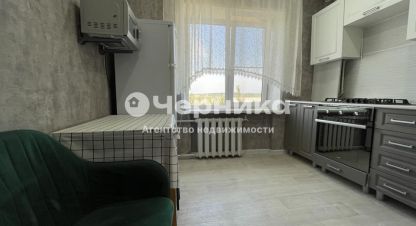 Купить 2-х комнатную квартиру в г. Каменск-Шахтинский. Фотография №2