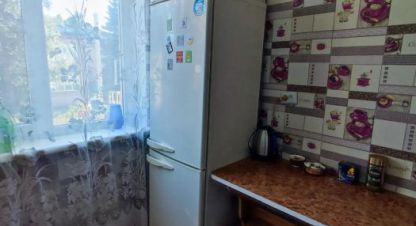 Купить квартиру 1 комнатную, 31 кв. м. Фотография №1 Продам квартиру 1 комнатную с общей площадью 31м2, 2/5 эт., на улице Д енщиков ул, Орджоникидзевский район, г. Магнитогорск, Челябинская обл., Россия, агентство РиоЛюкс. Фотография №1