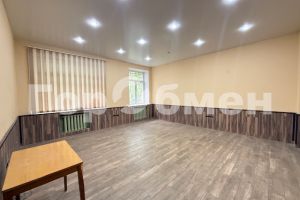 Сдам офисное помещение с общей площадью 355м2, на улице Космонавтов, г. Люберцы, Московская обл., Россия, агентство ГорОбмен
