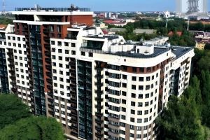 Продам квартиру 2-х комнатную с общей площадью 76.9м2, 12/12 эт., на улице Сержанта колоскова ул, Центральный район, г. Калининград, Калининградская обл., Россия, агентство ООО "Базис-Недвижимость"