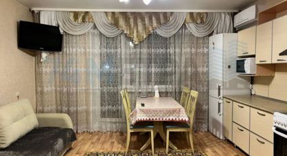 Снять квартиру 1 комнатную, 42 кв. м. Фотография №1 Сдам квартиру 1 комнатную с общей площадью 42м2, 2/9 эт., на улице Трашутина ул, Тракторозаводский район район, г. Челябинск, Челябинская обл., Россия, агентство 74 метра. Фотография №1