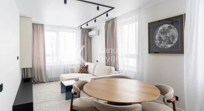 Купить квартиру 3-х комнатную, 65 кв. м. Фотография №1 Продам квартиру 3-х комнатную с общей площадью 65м2, 17/25 эт., на улице Харьковская, г. Тюмень, Тюменская обл., Россия, агентство Капитель групп. Фотография №1