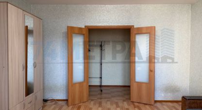 Снять квартиру 1 комнатную, 45 кв. м. Фотография №8 Снять квартиру 1 комнатную, 45 кв. м., Россия, г. Челябинск. Фотография №8