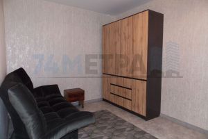 Сдам квартиру 1 комнатную с общей площадью 36м2, 9/9 эт., на улице Кыштымская, Калининский район район, г. Челябинск, Челябинская обл., Россия, агентство 74 метра