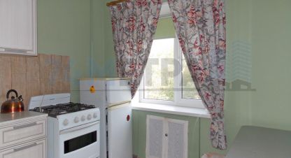 Снять квартиру 1 комнатную, 33 кв. м. Фотография №1 Сдам квартиру 1 комнатную с общей площадью 33м2, 4/5 эт., на улице Гагарина ул, Ленинский район район, г. Челябинск, Челябинская обл., Россия, агентство 74 метра. Фотография №1