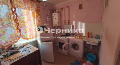 Продам квартиру 2-х комнатную с общей площадью 42м2, 1/2 эт., на улице Дачная, г. Шахты, Ростовская обл., Россия, агентство АН Черника. Фотография №1