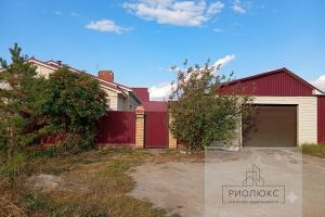Продам квартиру 2-х комнатную с общей площадью 58.4м2, 1/1 эт., на улице Доломитовая, г. Агаповка, Челябинская обл., Россия, агентство РиоЛюкс