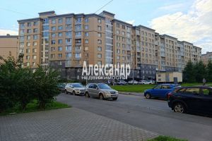 Продам квартиру 2-х комнатную с общей площадью 43.6м2, 3/9 эт., на улице Изборская, Пушкинский район, г. Посёлок шушары, Санкт-Петербург, Россия, агентство Александр-Недвижимость