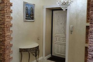 Продам квартиру 4-х комнатную с общей площадью 125.8м2, 4/4 эт., на улице Мясницкая, г. Кострома, Костромская обл., Россия, агентство Вектор