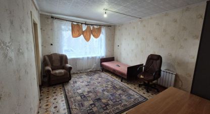 Снять квартиру 1 комнатную, 35 кв. м. Фотография №1 Сдам квартиру 1 комнатную с общей площадью 35м2, 1/2 эт., на улице Пок мира, г. Углич, Ярославская обл., Россия, агентство ИП Фёдорова. Фотография №1