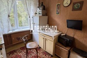 Продам квартиру 1 комнатную с общей площадью 31.3м2, 7/9 эт., на улице Брянцева, Калининский район, г. Санкт-Петербург, Санкт-Петербург, Россия, агентство Александр-Недвижимость Продам квартиру 1 комнатную с общей площадью 31.3м2, 7/9 эт., на улице Брянцева, Калининский район, г. Санкт-Петербург, Санкт-Петербург, Россия, агентство Александр-Недвижимость