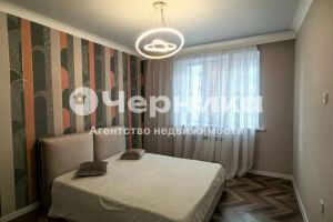 Продам квартиру 2-х комнатную с общей площадью 75м2, 4/8 эт., на улице Оранжерейная, г. Пятигорск, Ставропольский край, Россия, агентство АН Черника Продам квартиру 2-х комнатную с общей площадью 75м2, 4/8 эт., на улице Оранжерейная, г. Пятигорск, Ставропольский край, Россия, агентство АН Черника