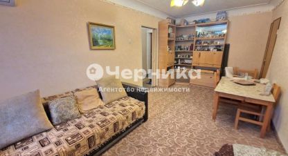Снять квартиру 1 комнатную, 27.6 кв. м. Фотография №1 Сдам квартиру 1 комнатную с общей площадью 27.6м2, 1/2 эт., на улице Добрынинский пер, г. Шахты, Ростовская обл., Россия, агентство АН Черника. Фотография №1