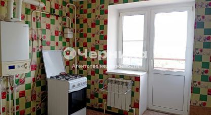 Купить квартиру 1 комнатную, 33 кв. м., Россия, г. Новошахтинск. Фотография №10