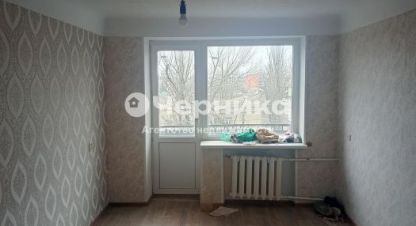 Продам квартиру 1 комнатную с общей площадью 31м2, 5/5 эт., на улице Радио, г. Новошахтинск, Ростовская обл., Россия, агентство АН Черника. Фотография №1