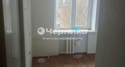 Продаётся 1 комнатная квартира в г. Новошахтинск. Фотография №6