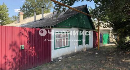 Продам дом 4-х комнатный с общей площадью 62.7м2, на улице Стрельникова, г. Шахты, Ростовская обл., Россия, агентство АН Черника. Фотография №1
