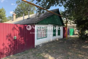 Продам дом 4-х комнатный с общей площадью 62.7м2, на улице Стрельникова, г. Шахты, Ростовская обл., Россия, агентство АН Черника Продам дом 4-х комнатный с общей площадью 62.7м2, на улице Стрельникова, г. Шахты, Ростовская обл., Россия, агентство АН Черника