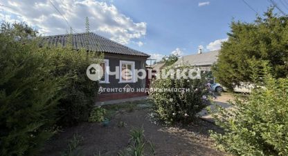 Продам дом 3-х комнатный с общей площадью 58.9м2, на улице Пер шишкина, г. Шахты, Ростовская обл., Россия, агентство АН Черника. Фотография №1