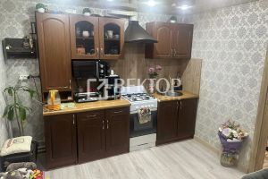 Продам дом 100-ти комнатный с общей площадью 60м2, на улице Тер снт "текстильщик-2", г. Кострома, Костромская обл., Россия, агентство Вектор Продам дом 100-ти комнатный с общей площадью 60м2, на улице Тер снт "текстильщик-2", г. Кострома, Костромская обл., Россия, агентство Вектор