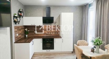 Продам квартиру 1 комнатную с общей площадью 35.1м2, 10/17 эт., на улице Карла Либкнехта, Ленинский район, г. Ярославль, Ярославская обл., Россия, агентство Вектор. Фотография №1