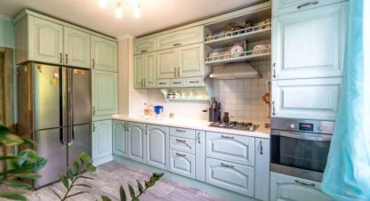 Купить квартиру 4-х комнатную, 95.4 кв. м. Фотография №1 Продам квартиру 4-х комнатную с общей площадью 95.4м2, 4/10 эт., на улице Петрова генерала, Хаджибейский (малиновский) район, г. Одесса , Одесская обл., Украина, агентство БЕСТТ НЕДВИЖИМОСТЬ. Фотография №1
