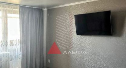 Купить квартиру 1 комнатную, 32 кв. м. Фотография №1 Продам квартиру 1 комнатную с общей площадью 32м2, 4/5 эт., на улице Степная, г. Витино , Крым авт. респ., Россия, агентство Альфа Недвижимость. Фотография №1