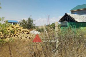 Продам земельный участок, на улице Мира, г. Крыловка, Крым авт. респ., Россия, агентство Альфа Недвижимость