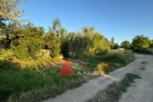 Продам земельный участок, г. Черноморское , Крым авт. респ., Россия, агентство Альфа Недвижимость