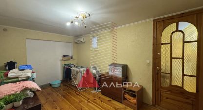 Продаётся дом в г. Алушта . Фотография №7 Продаётся дом в г. Алушта . Фотография №7