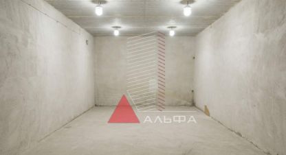 Купить производственно-складское помещение, 29 кв. м. Фотография №1 Продам производственно-складское помещение с общей площадью 29м2, на улице Победы, г. Евпатория, Крым авт. респ., Россия, агентство Альфа Недвижимость. Фотография №1