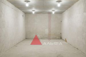 Продам производственно-складское помещение с общей площадью 29м2, на улице Победы, г. Евпатория, Крым авт. респ., Россия, агентство Альфа Недвижимость