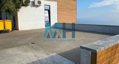 Продаётся 9-ти комнатная дом в г. Ялта . Фотография №6 Продаётся 9-ти комнатная дом в г. Ялта . Фотография №6