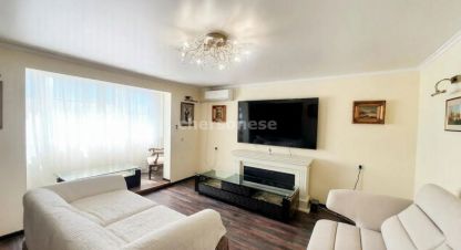 Купить квартиру 3-х комнатную, 67 кв. м. Фотография №1 Продам квартиру 3-х комнатную с общей площадью 67м2, 6/9 эт., на улице Октябрьской Революции, Гагаринский район, г. Севастополь, Крым авт. респ., Россия, агентство Херсонес Недвижимость. Фотография №1