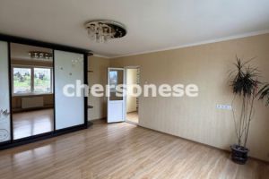 Продам квартиру 1 комнатную с общей площадью 41.6м2, 4/10 эт., на улице Столетовский, Гагаринский район, г. Севастополь, Крым авт. респ., Россия, агентство Херсонес Недвижимость