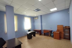 Сдам офисное помещение с общей площадью 25м2, на улице Хрусталева, Ленинский район, г. Севастополь, Крым авт. респ., Россия, агентство Херсонес Недвижимость