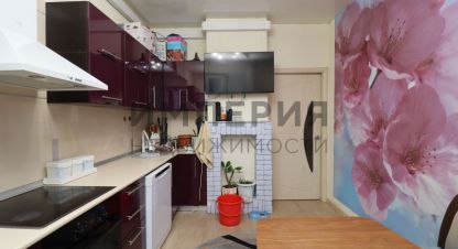 Купить квартиру 3-х комнатную, 83 кв. м., Россия, г. Магадан. Фотография №9