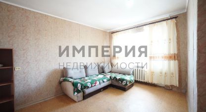 Продам квартиру 1 комнатную с общей площадью 36.7м2, 4/5 эт., на улице Мелиораторов ул, г. Ола, Магаданская обл., Россия, агентство Империя Недвижимости. Фотография №1