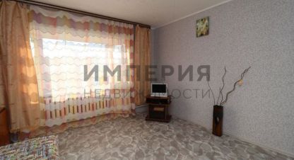 Купить квартиру 2-х комнатную, 57.1 кв. м. Фотография №1 Продам квартиру 2-х комнатную с общей площадью 57.1м2, 5/5 эт., на улице Советская ул, г. Ола, Магаданская обл., Россия, агентство Империя Недвижимости. Фотография №1